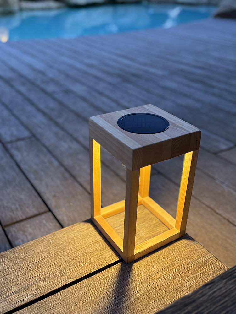 Lampe de table en bois 20cm